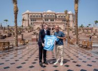 Manchester City sign Emirates Palace partnership