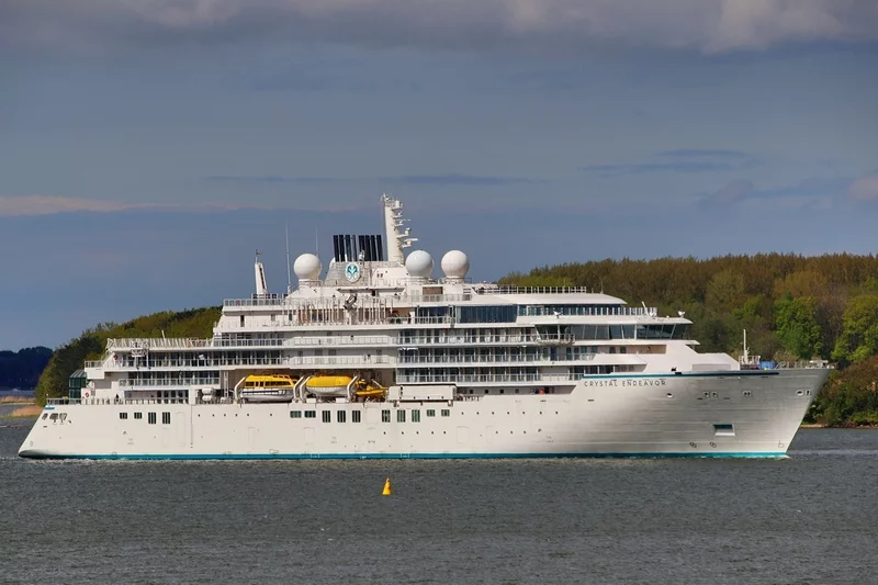 Silversea welcomes Silver Endeavour