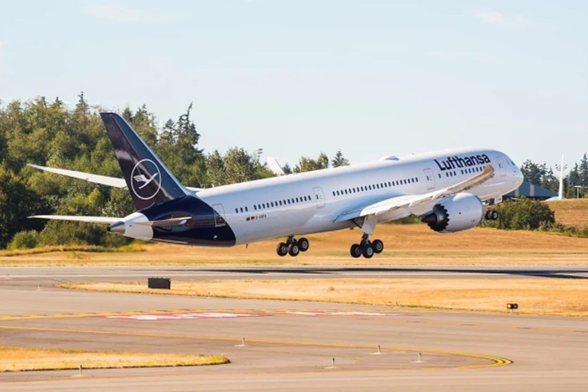 Lufthansa Boeing